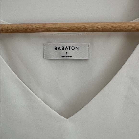 Aritzia Babaton Randy Blouse - Picture 2 of 5